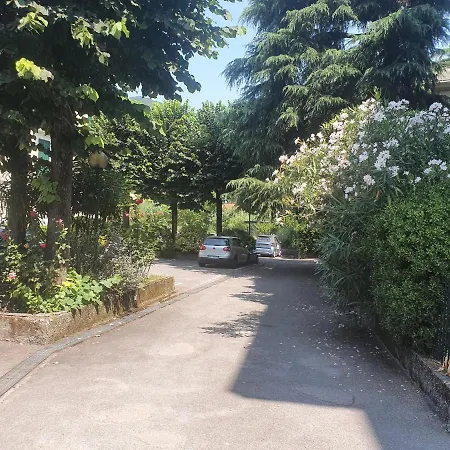 Close To Golf Executive With Balcony Apartamento Rapallo
