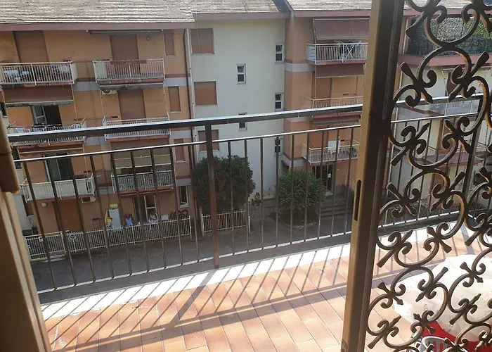 Apartment Close To Golf Executive With Balcony *
